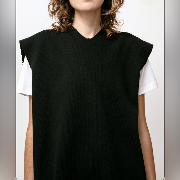 CAMIEL FORTGENSHEAVY RIB SPENCER KNIT VEST - BLACK - Picture 2 of 8